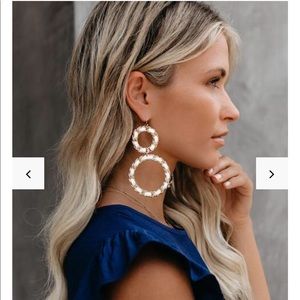 Vici Penthouse Chain/Hoop Earrings